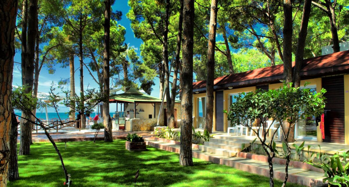 Ömer Holiday Village Turcja - Hotel