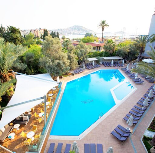 Paloma Marina Suites Turcja - Hotel
