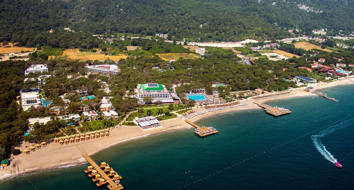 Hotel Nirvana Lagoon Villas, Suites Spa Turcja - Położenie