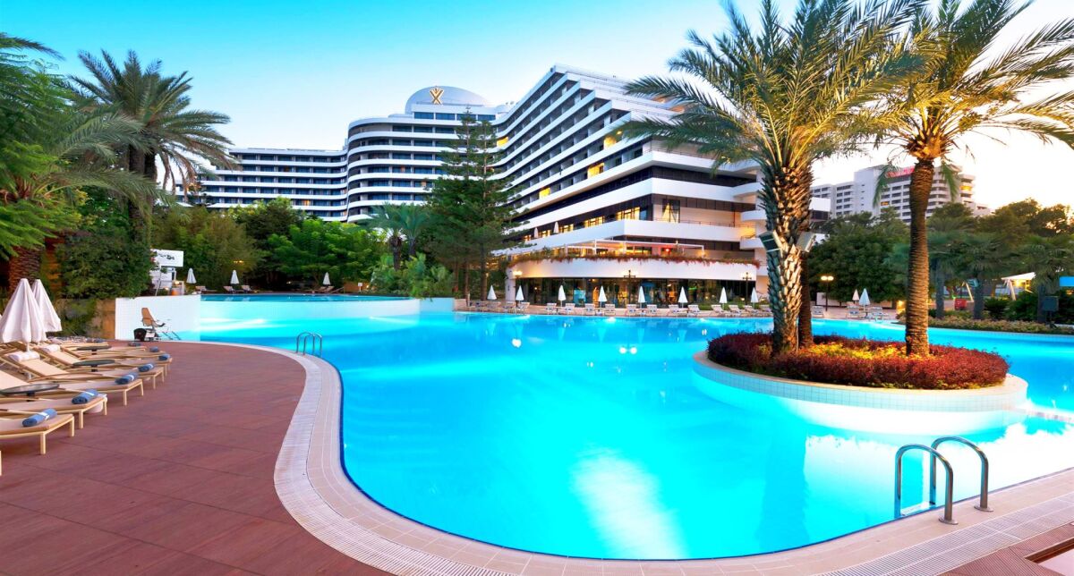 Rixos Downtown Antalya – The Land of Legends Theme Park Free Access Turcja - Hotel