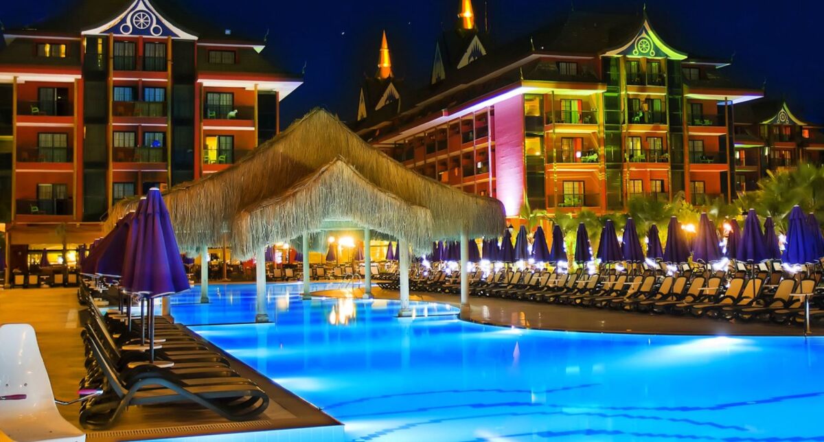 Siam Elegance Hotels & Spa Turcja - Hotel