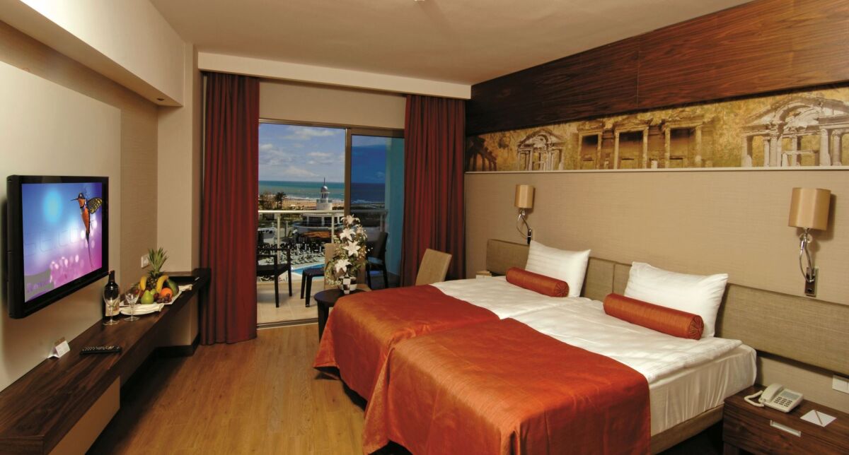 Hotel Commodore Elite Suites Spa Turcja - Hotel