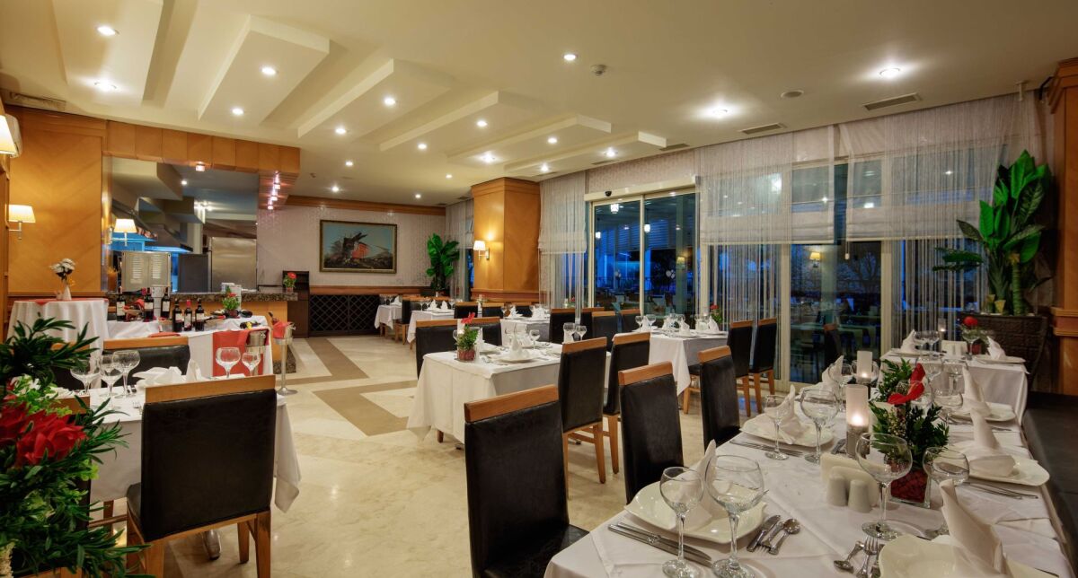 Hotel Crystal Admiral Resort & Spa Turcja - Wyżywienie