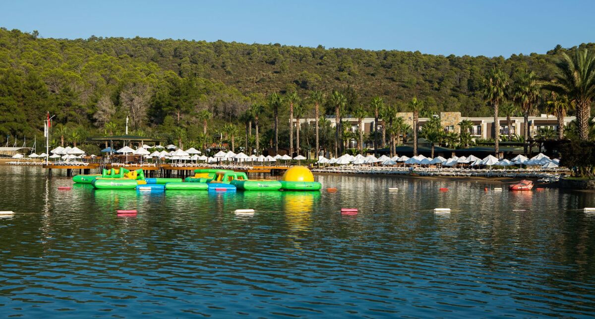 Crystal Green Bay Resort & Spa Turcja - Położenie