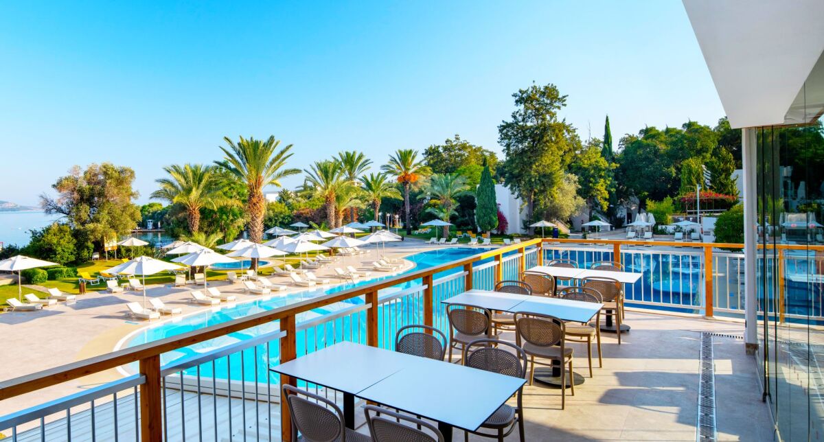 Doubletree By Hilton Bodrum Isil Club Resort Turcja - Wyżywienie