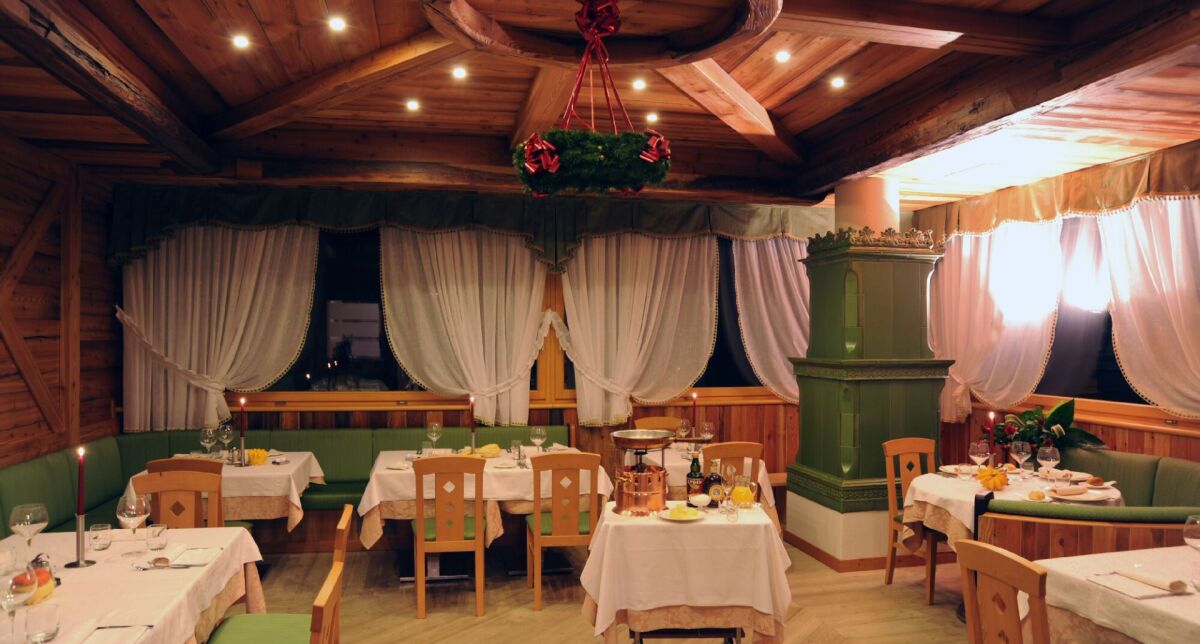 Hotel Alpine Mugon Włochy - Wyżywienie