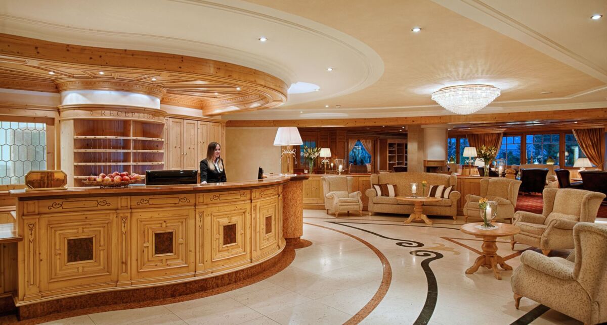 Alpenpalace Deluxe Hotel & Spa Resort Włochy - Hotel