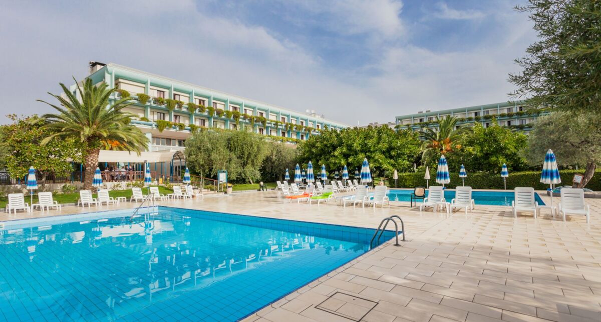 UNAHotels Naxos Beach Włochy - Hotel