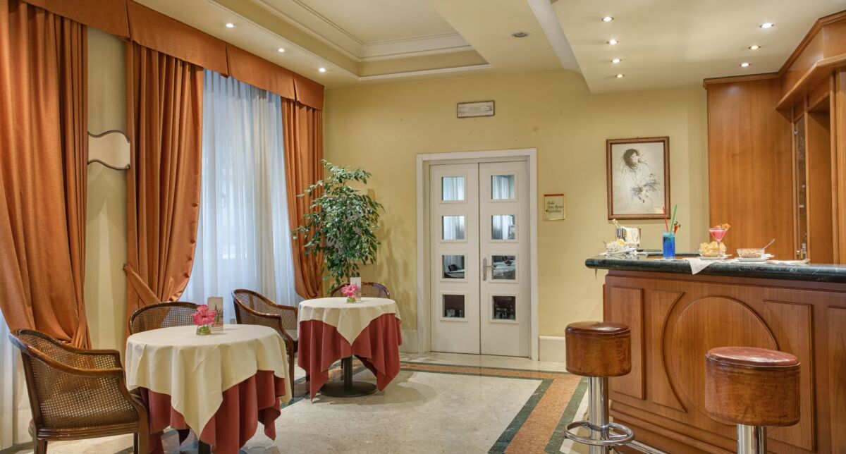 Grand Hotel Adriatico Włochy - Hotel