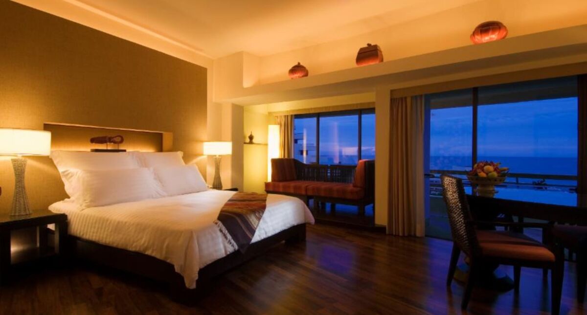 Hilton Phuket Arcadia Resort & Spa Tajlandia - Junior Suita z widokiem na morze