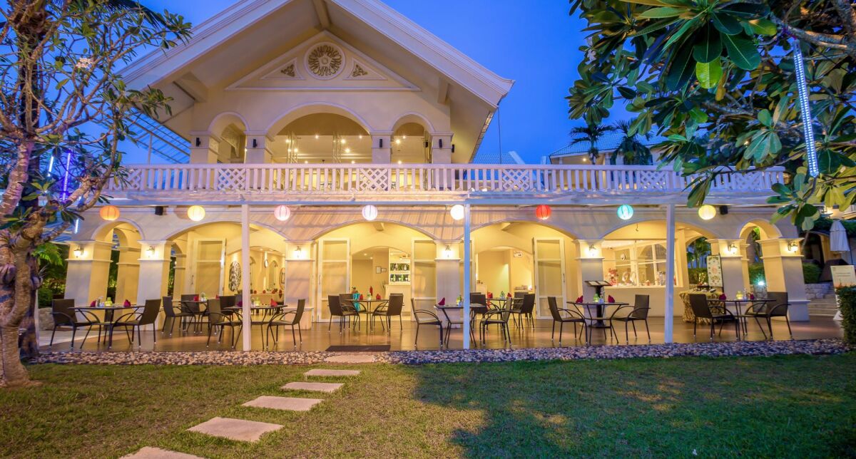 The Front Village Karon Phuket Tajlandia - Hotel