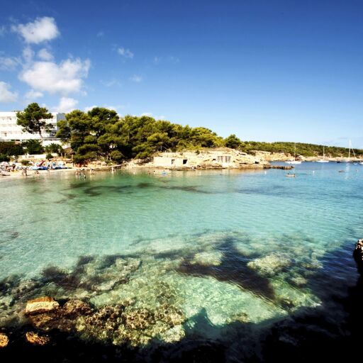 Grupotel Ibiza Beach Resort Hiszpania - Położenie