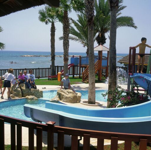 Palm Beach Hotel & Bungalows      Cypr - Hotel