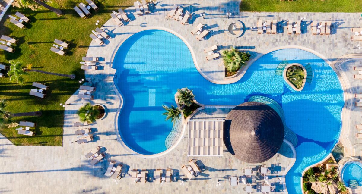 Golden Bay Beach Hotel Cypr - Hotel