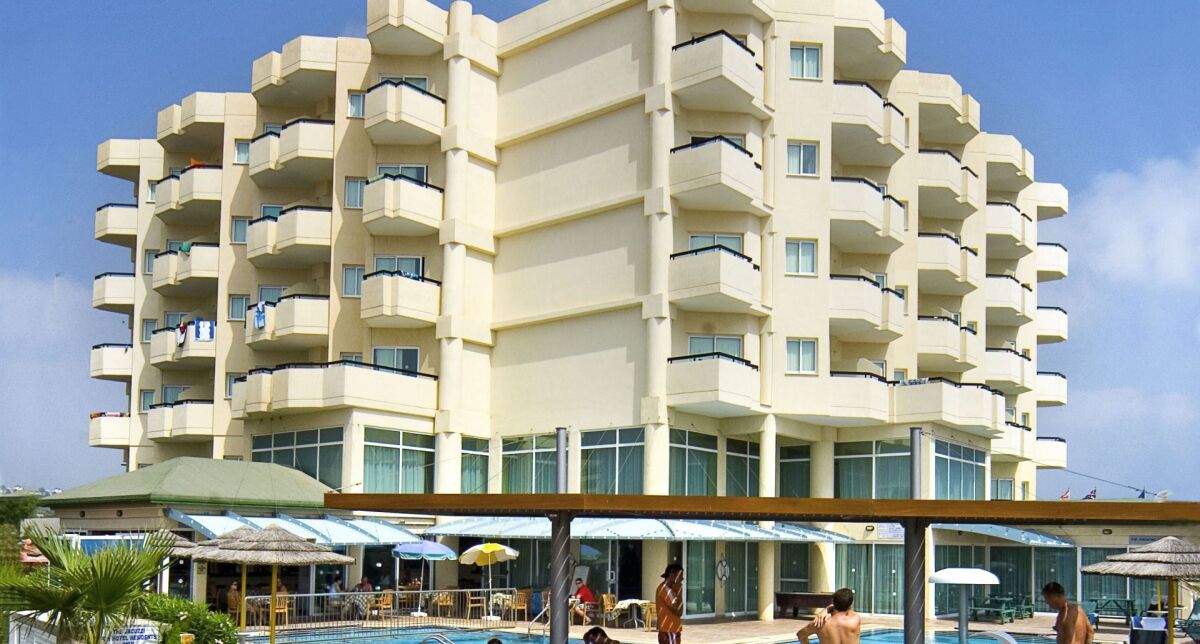 Tasia Maris Cypr - Hotel