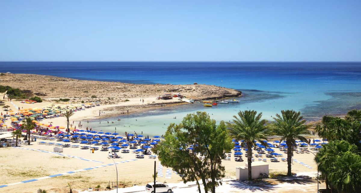 Anonymous Beach Cypr - Hotel