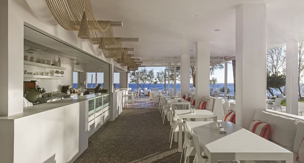 Hotel Grecian Sands     Cypr - Wyżywienie