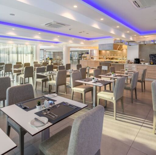 Tasia Maris Sands Cypr - Hotel