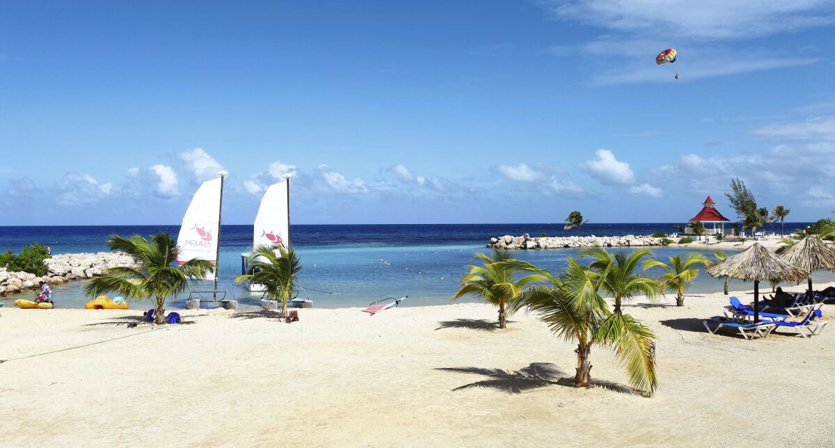 Luxury Bahia Principe Runaway Bay Jamajka - Położenie