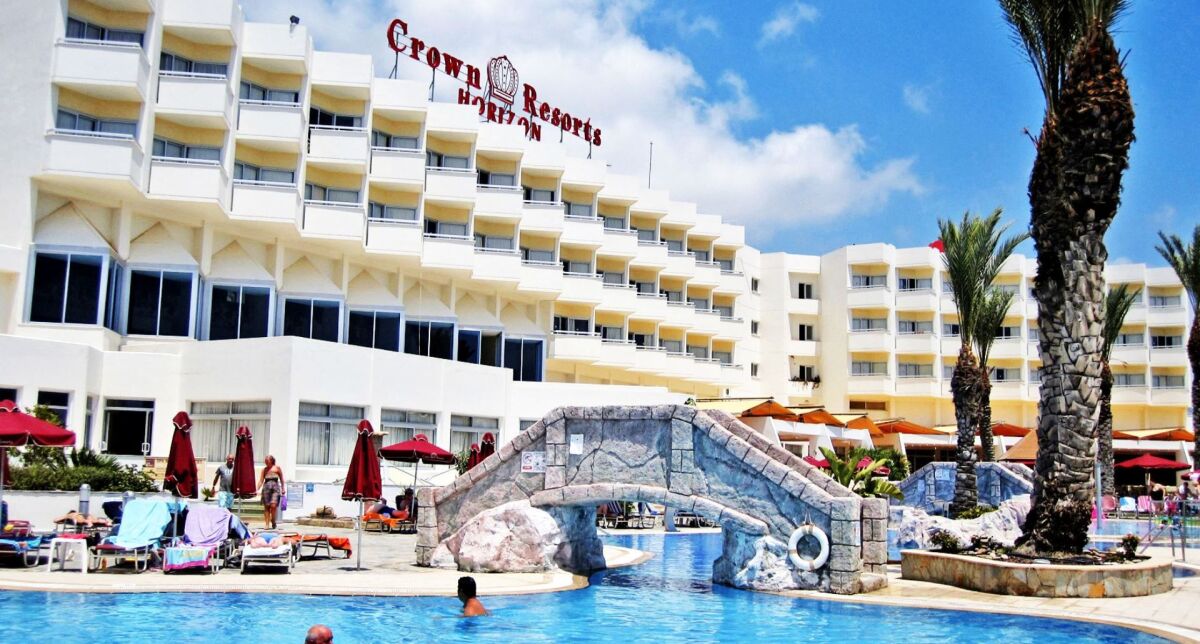 Crown Resorts Horizon Cypr - Hotel