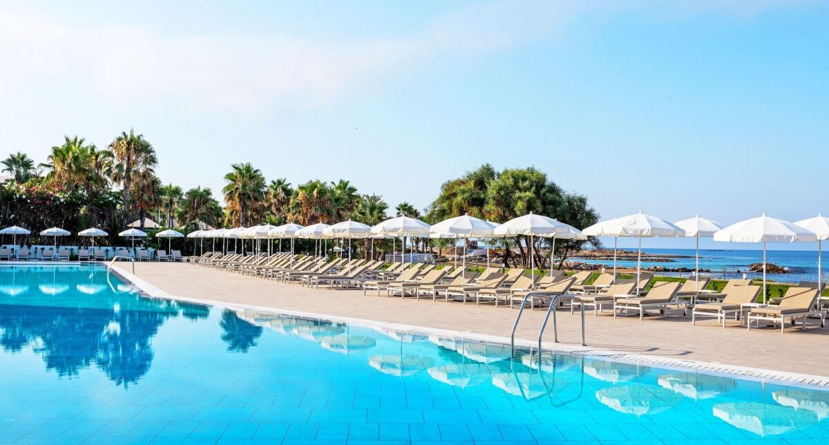 Louis Ivi Mare Cypr - Hotel