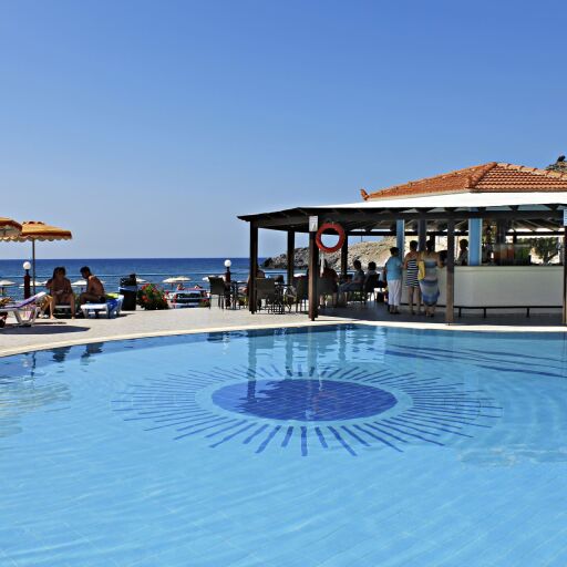 Kamari Beach Grecja - Hotel